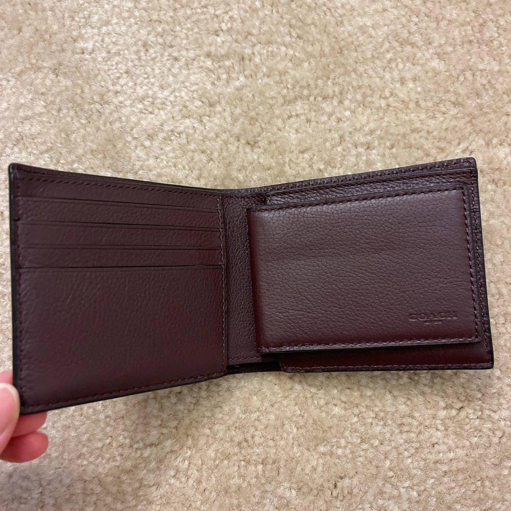 Coach F21371 Mens’s Leather Wallet - Picture 2 of 7